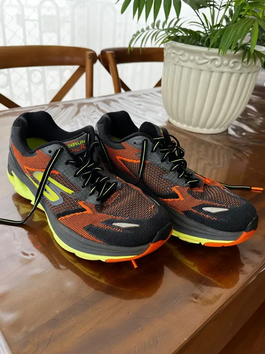 Tênis Skechers GoRun Ultra R