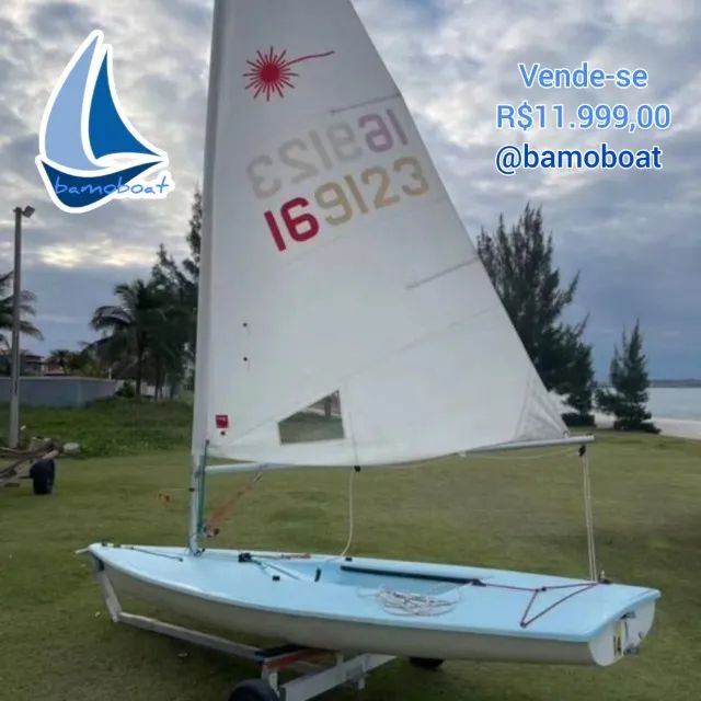 Barco Laser ILCA a vela