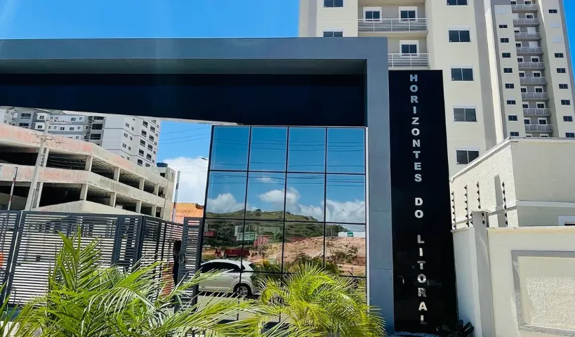 Vendo Apartamento Horizontes do Litoral - Com Varanda e Piscina