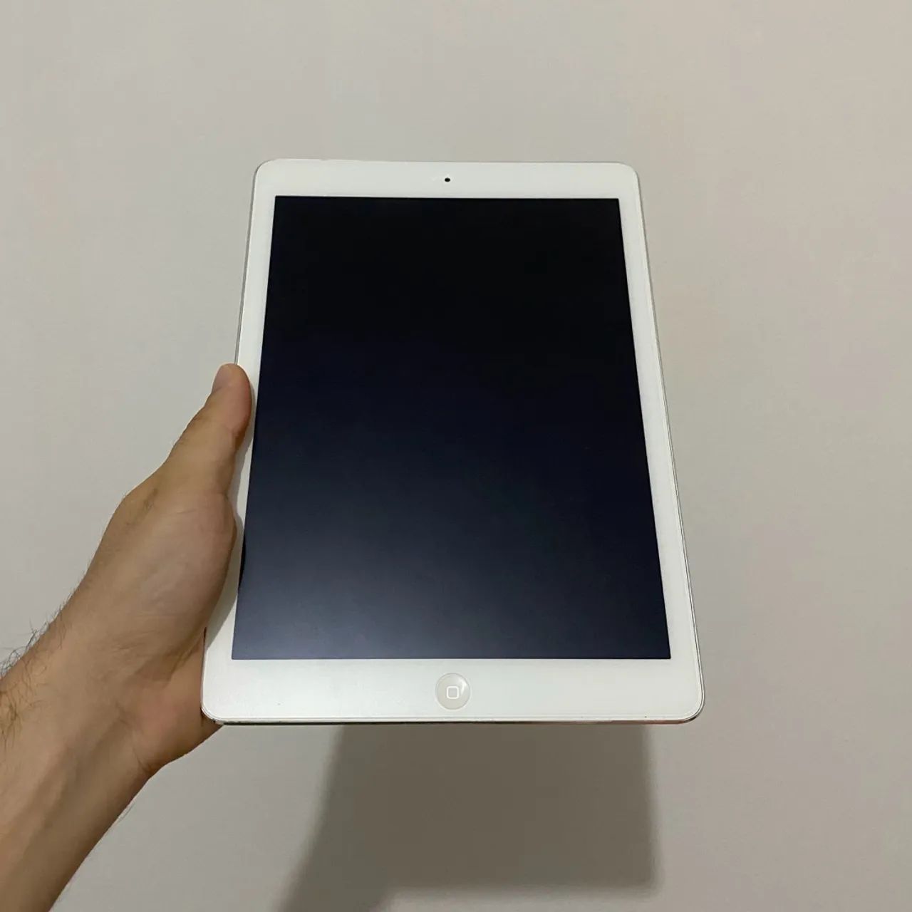 iPad Air 1 16 gb | Excelente estado | Caneta + Case + Teclado - Foto 5
