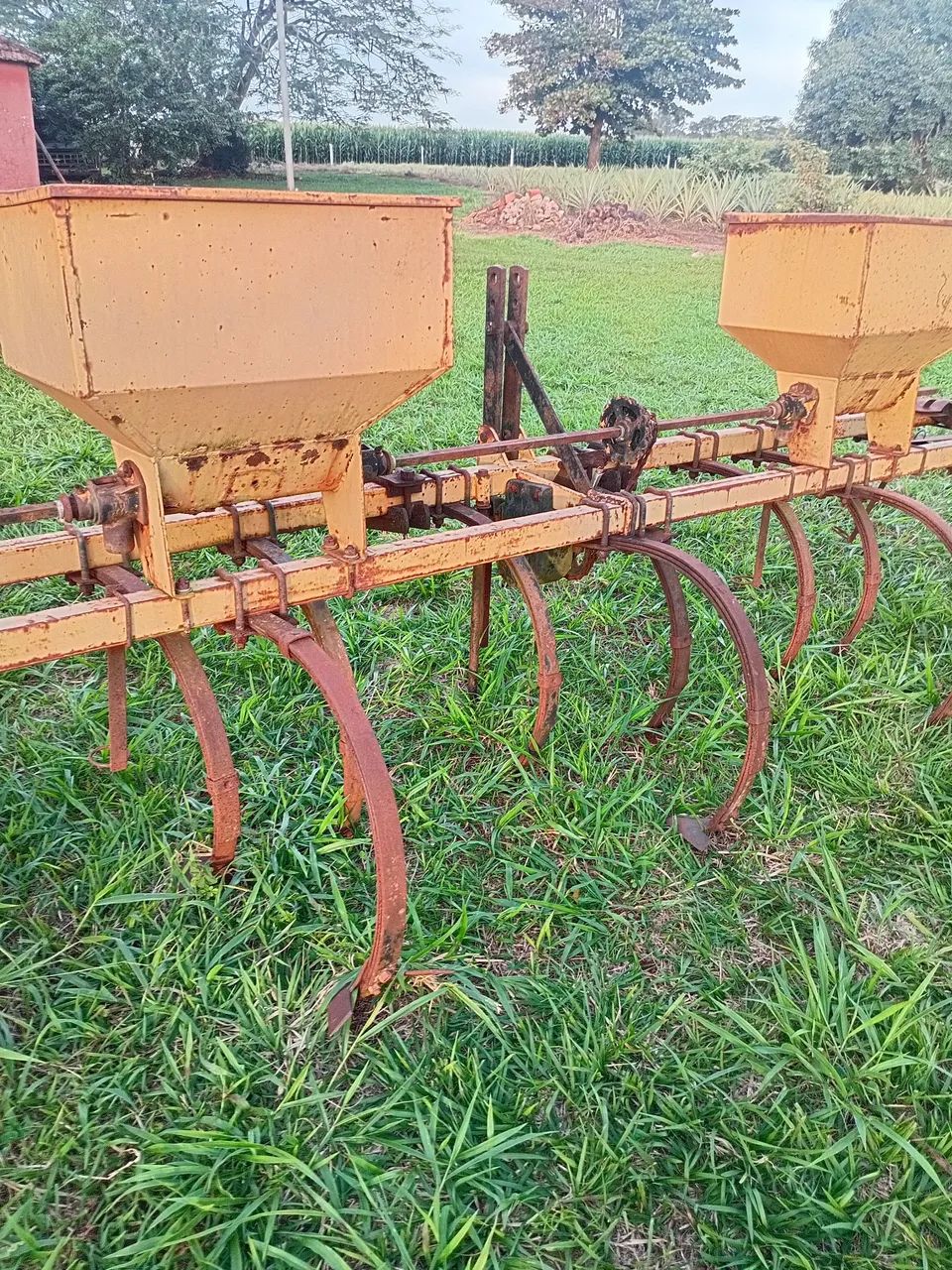 Cultivador para milho ,feijão e outras culturas.  - Foto 4