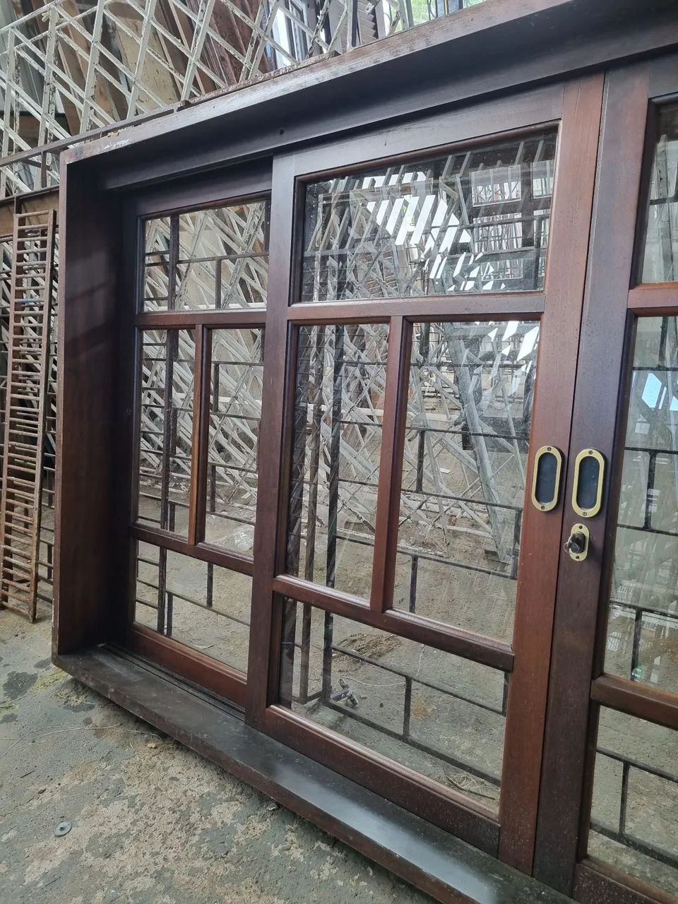 Janela de madeira - Foto 4