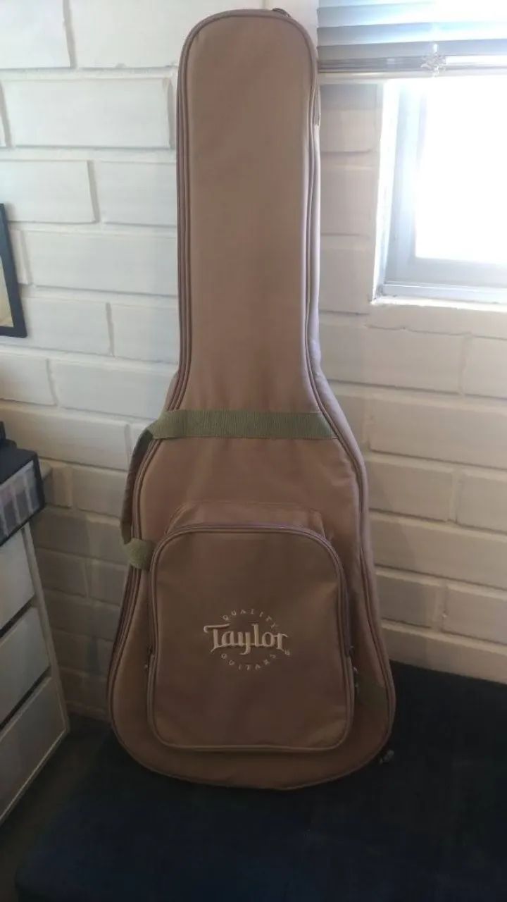 Violão Taylor Grand Auditorium modelo 114e - - Foto 2
