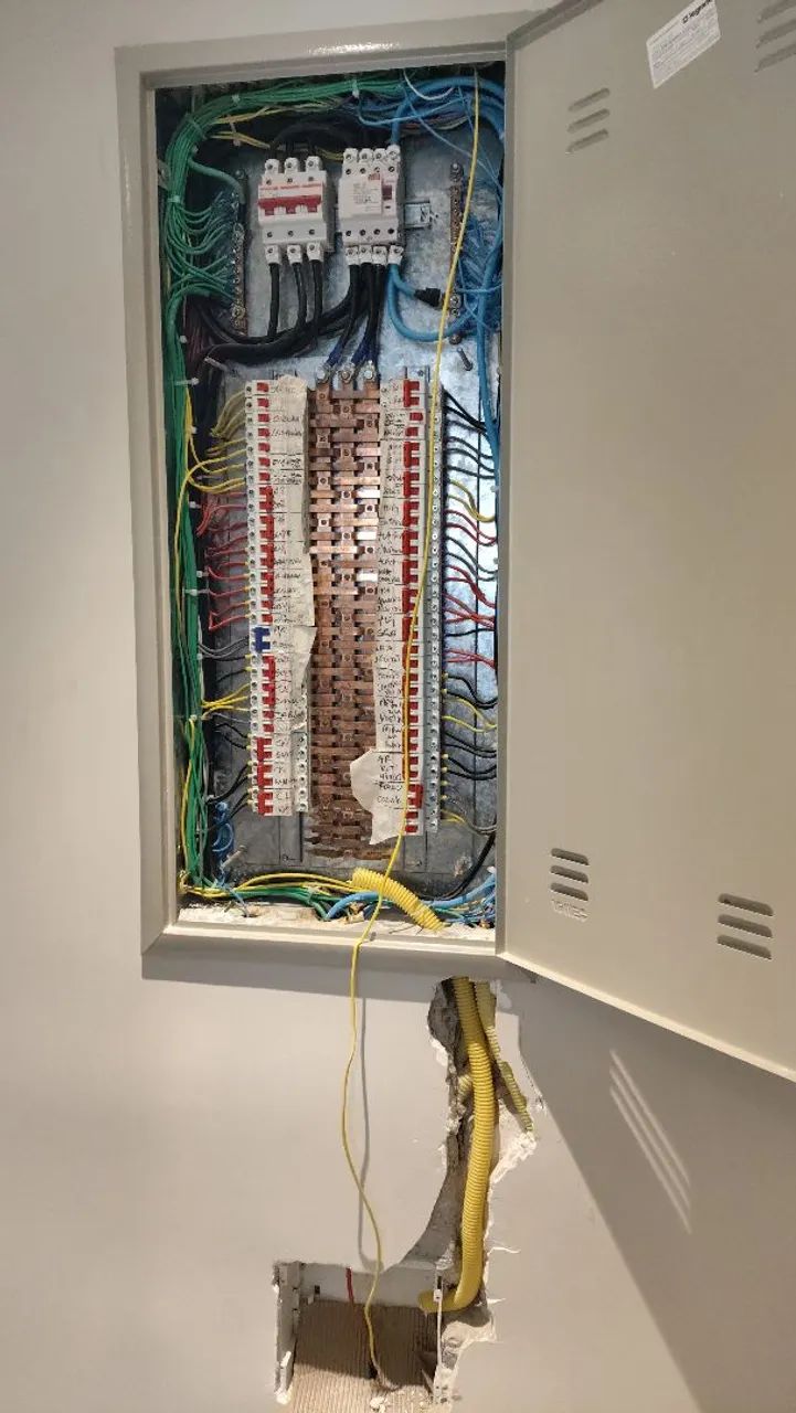 Eletricista Profissional  - Foto 4