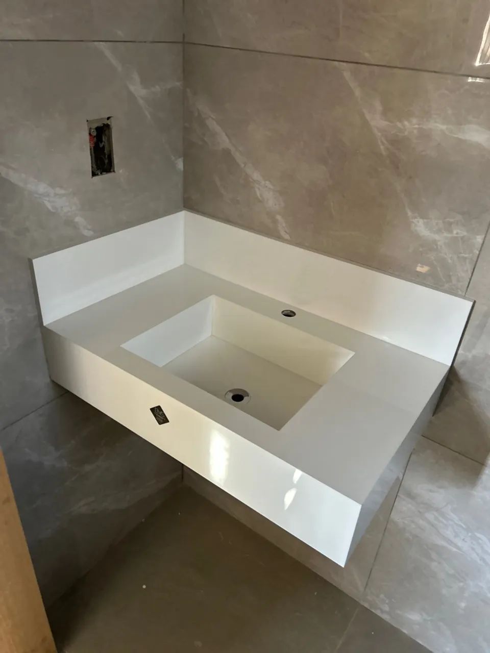 Lavatório de porcelanato  - Foto 3
