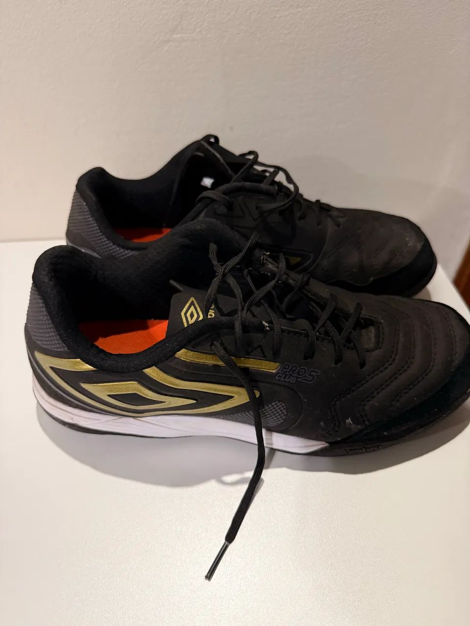 Chuteira Society UMBRO BUMP 41