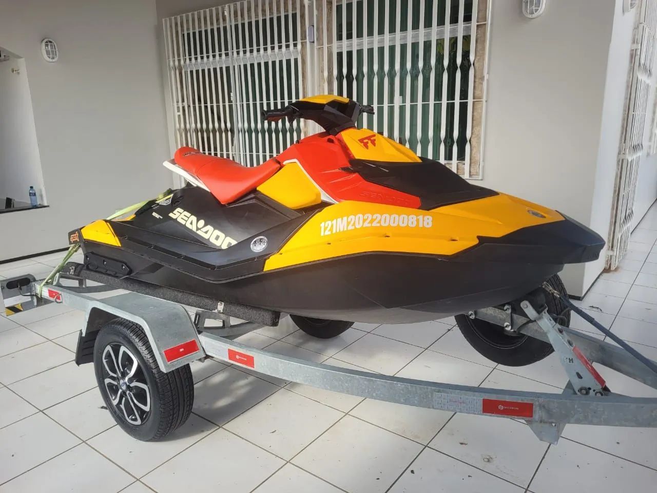JET SKI SPARK - Foto 4