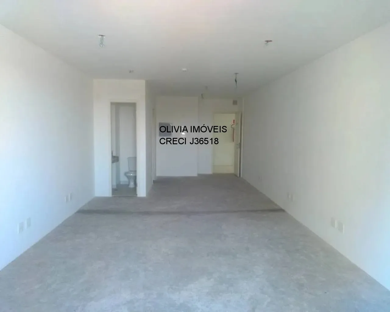 Sala comercial a venda 42Mts com 2 vagas, 2 banheiros, terraço no Alto da Lapa
