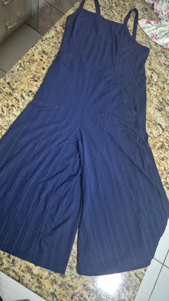Macacão Azul Marinho Elegante