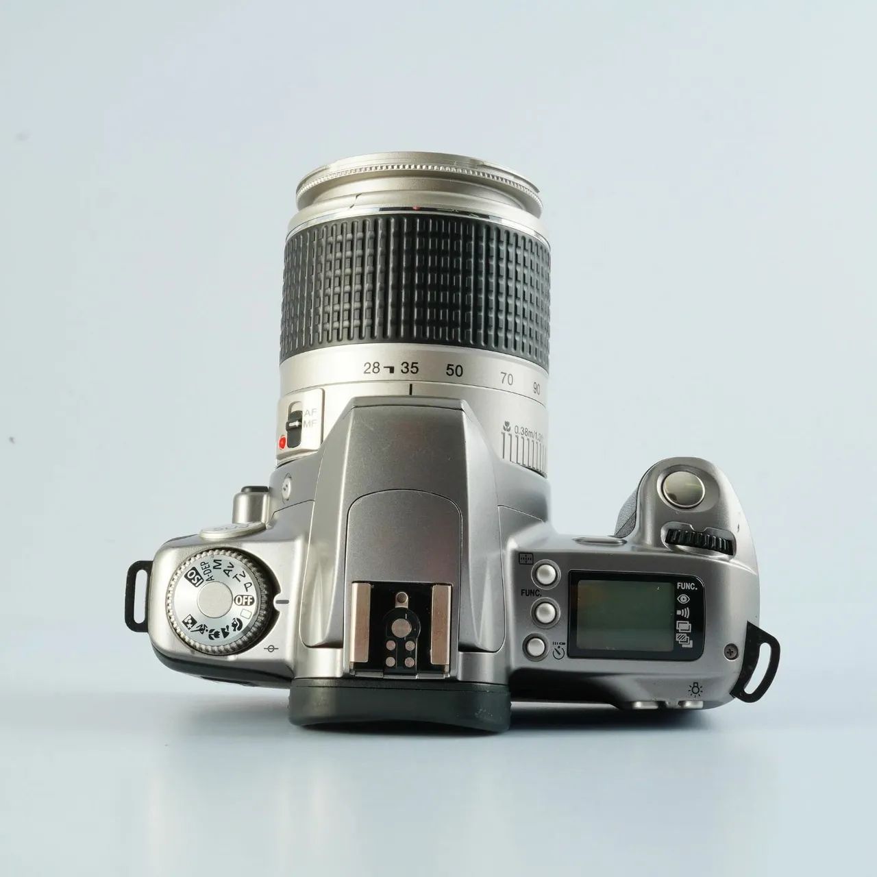 Câmera Canon EOS Kiss III + EF 28-90mm F/4-5.6 - Câmeras e