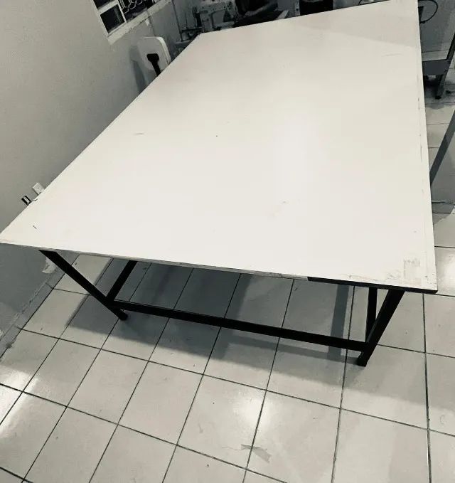 Mesa para corte e modelagem65060623485953121