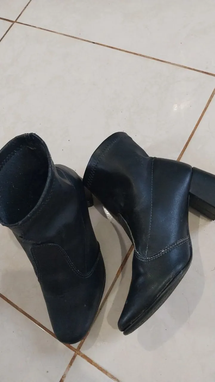 Bota feminina preta