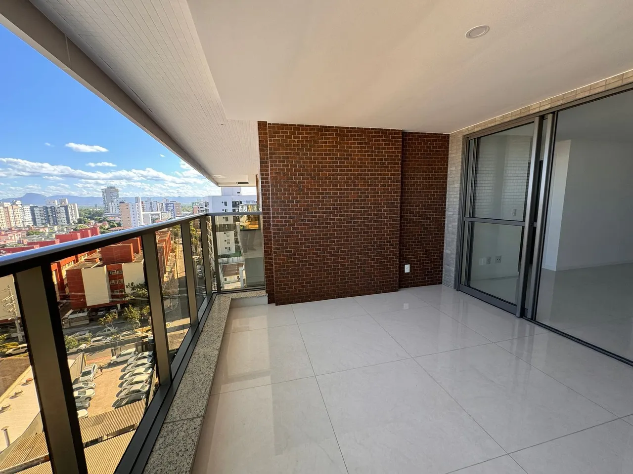 Alugo apartamento  de  2 quartos.  ARGO camburi. 