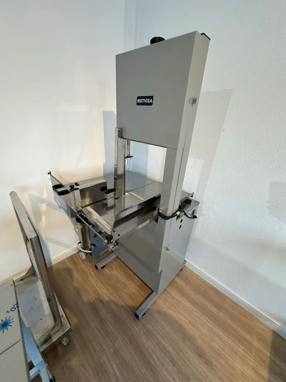 Serra fita grande 2.82   1.5cv pintada - metvisa 