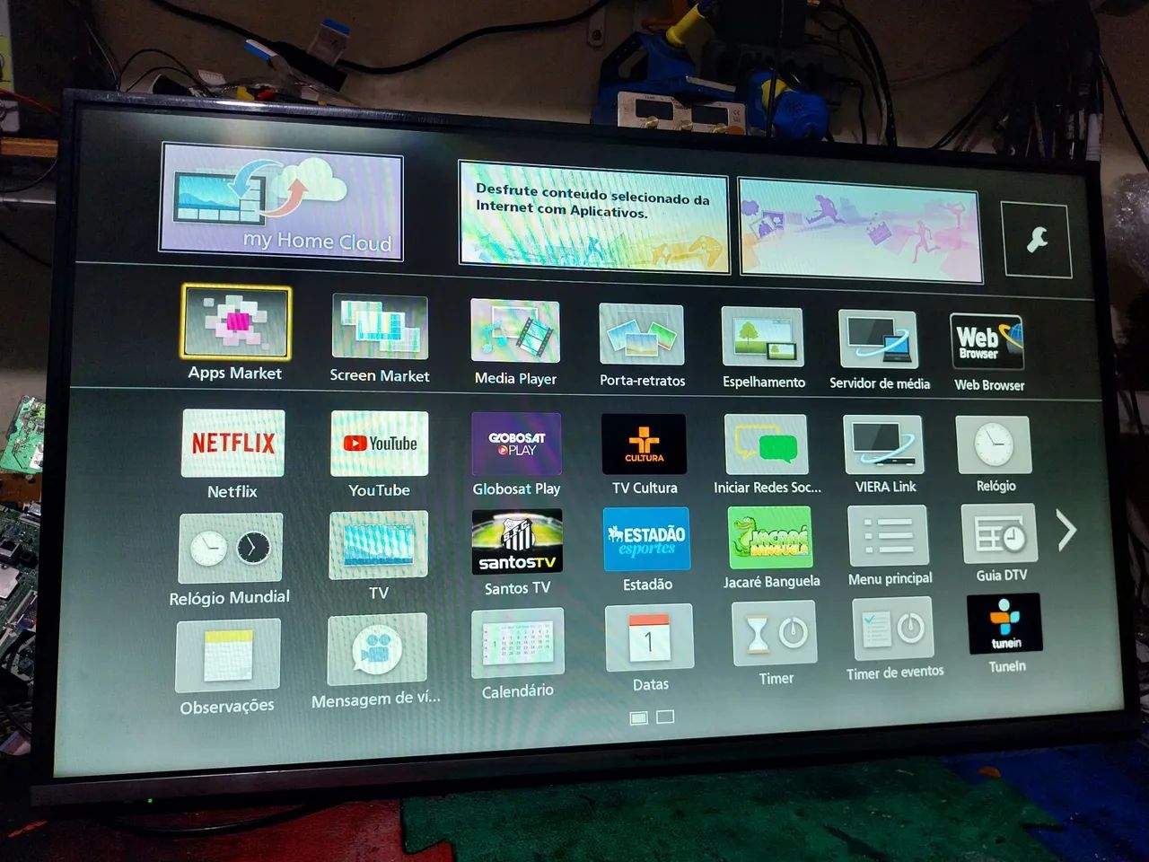 Tv 42 smart Wi-Fi YouTube panasonic  - Foto 2