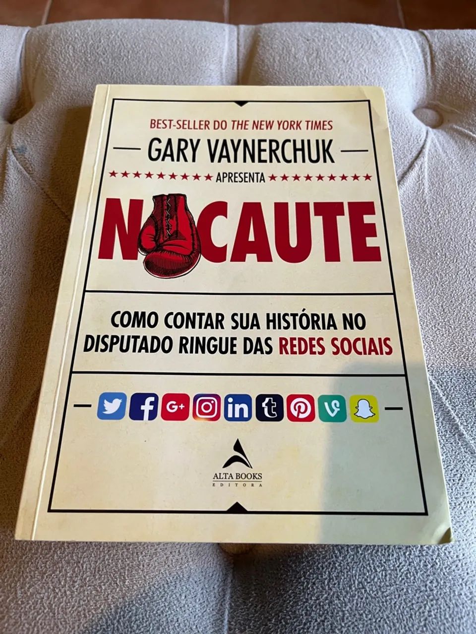 Livro Nocaute Como Contar sua História no Disputado Ringue das Redes Sociais