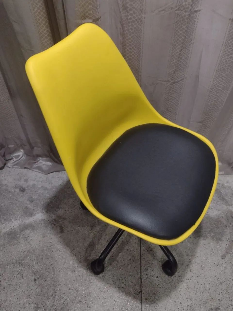 Cadeira de escritório  - Foto 4