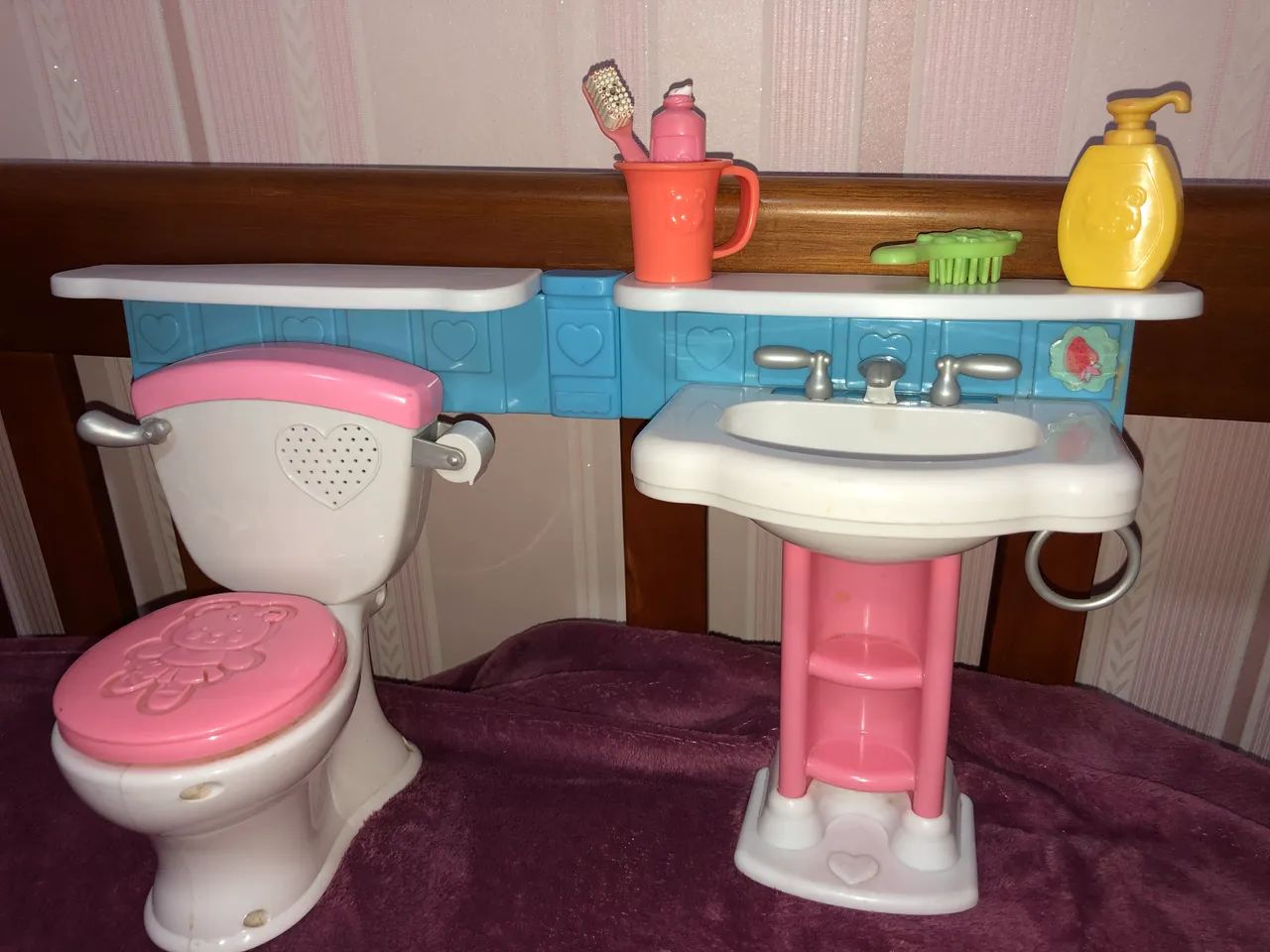 Boneca My Little Mommy banheirininho/ troninho  - Foto 6
