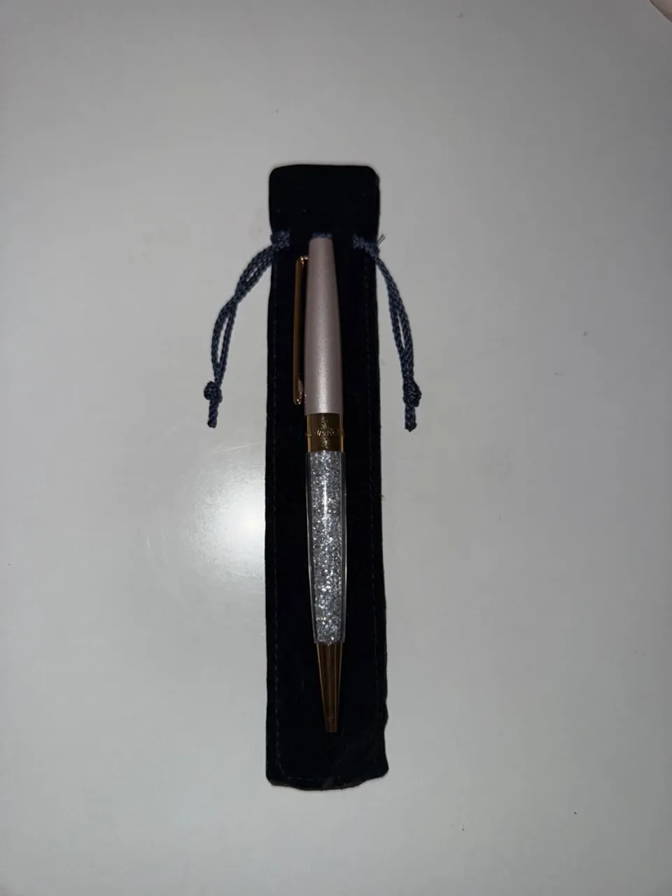 Caneta Swarovski Original - Elegância para seu dia a dia!
