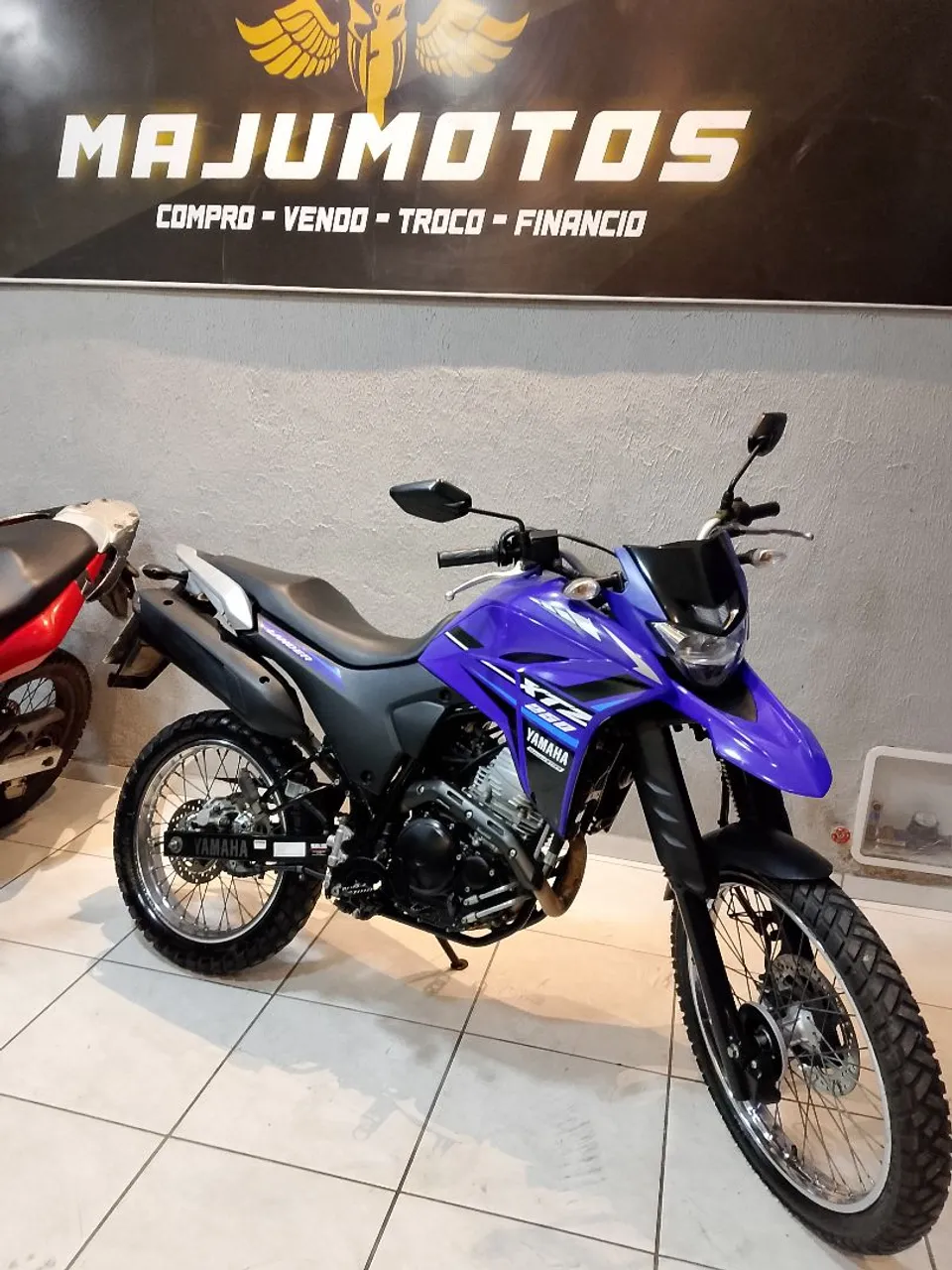 Lander 250 2023 c/ABS Extra!
