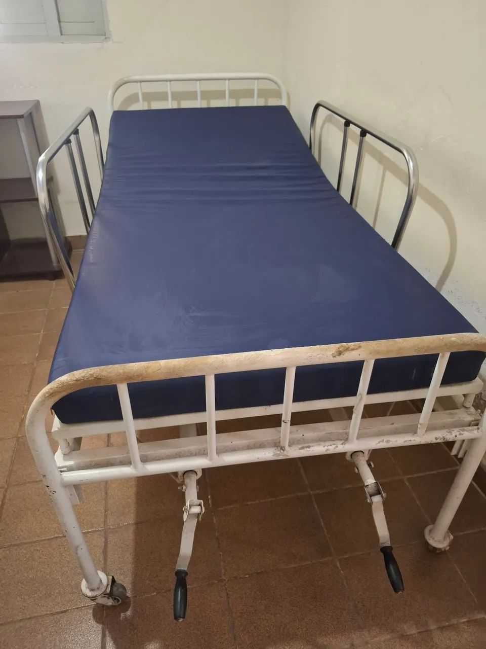 Cama hospitalar  - Foto 3