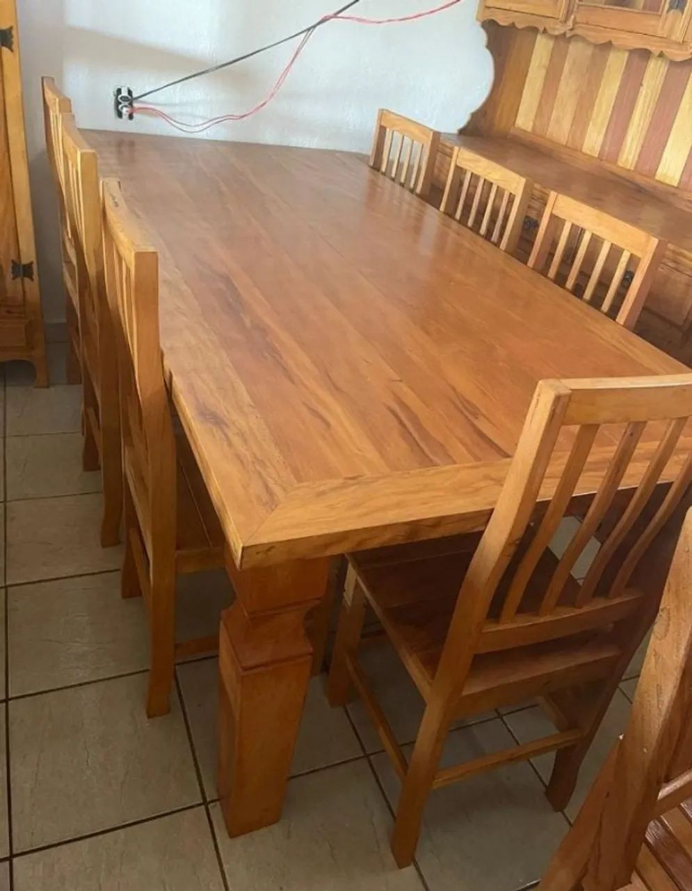 Mesa de madeira 3mts com 10 cadeiras - Foto 4