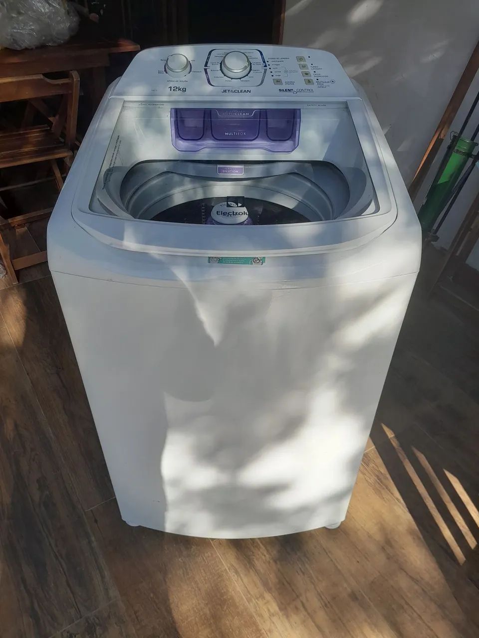 Máquina de Lavar Roupa Electrolux 12kg