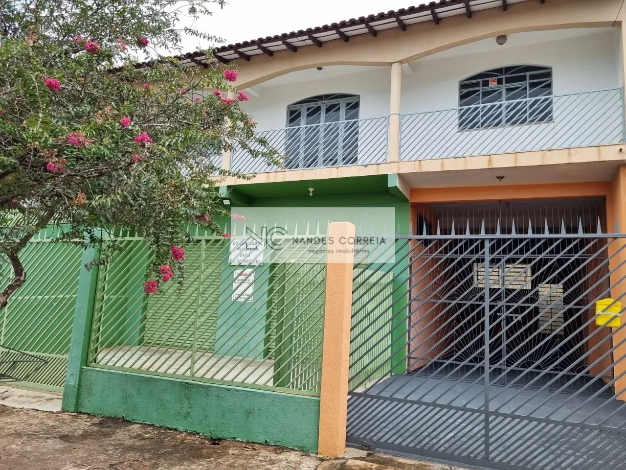 Excelente Sobrado à venda, Leonor, Londrina, PR - 360m2 - R$ 820.000,00