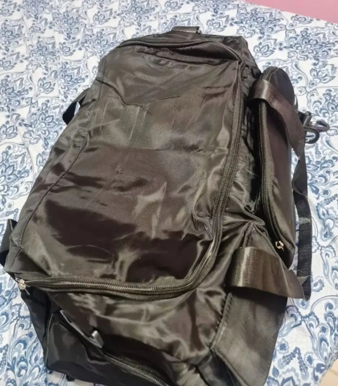Mochila de mão e alça NOVA  - Foto 3
