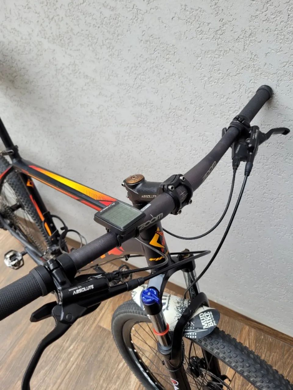 Bicicleta First Aro 29 Freio Hidráulico (XL 21") - Foto 4