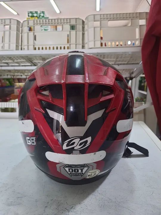 Capacete G8 tamanho 60