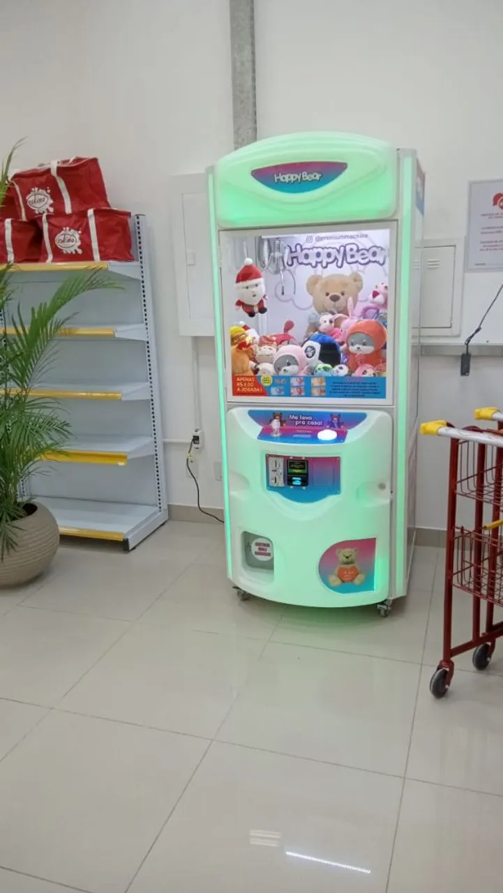 Máquina de pegar bichinhos de pelúcia Happy Bear