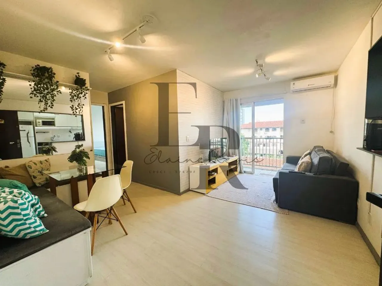 Imóvel para venda tem 53 metros quadrados com 2 quartos em Anita Garibaldi - Joinville - S