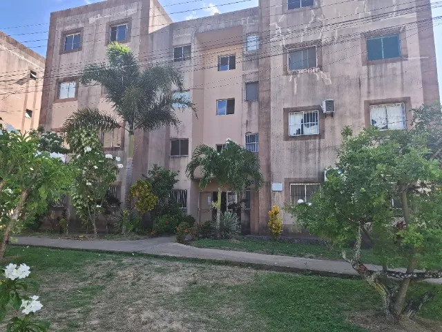 Apartamento com 02 quartos no Parque Petrópolis 2