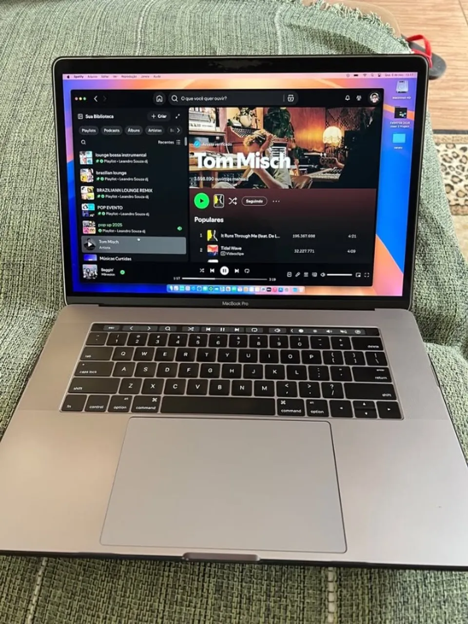 macbook pro 15 2016