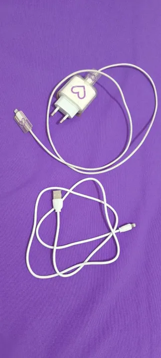 Fonte e cabo original iPhone