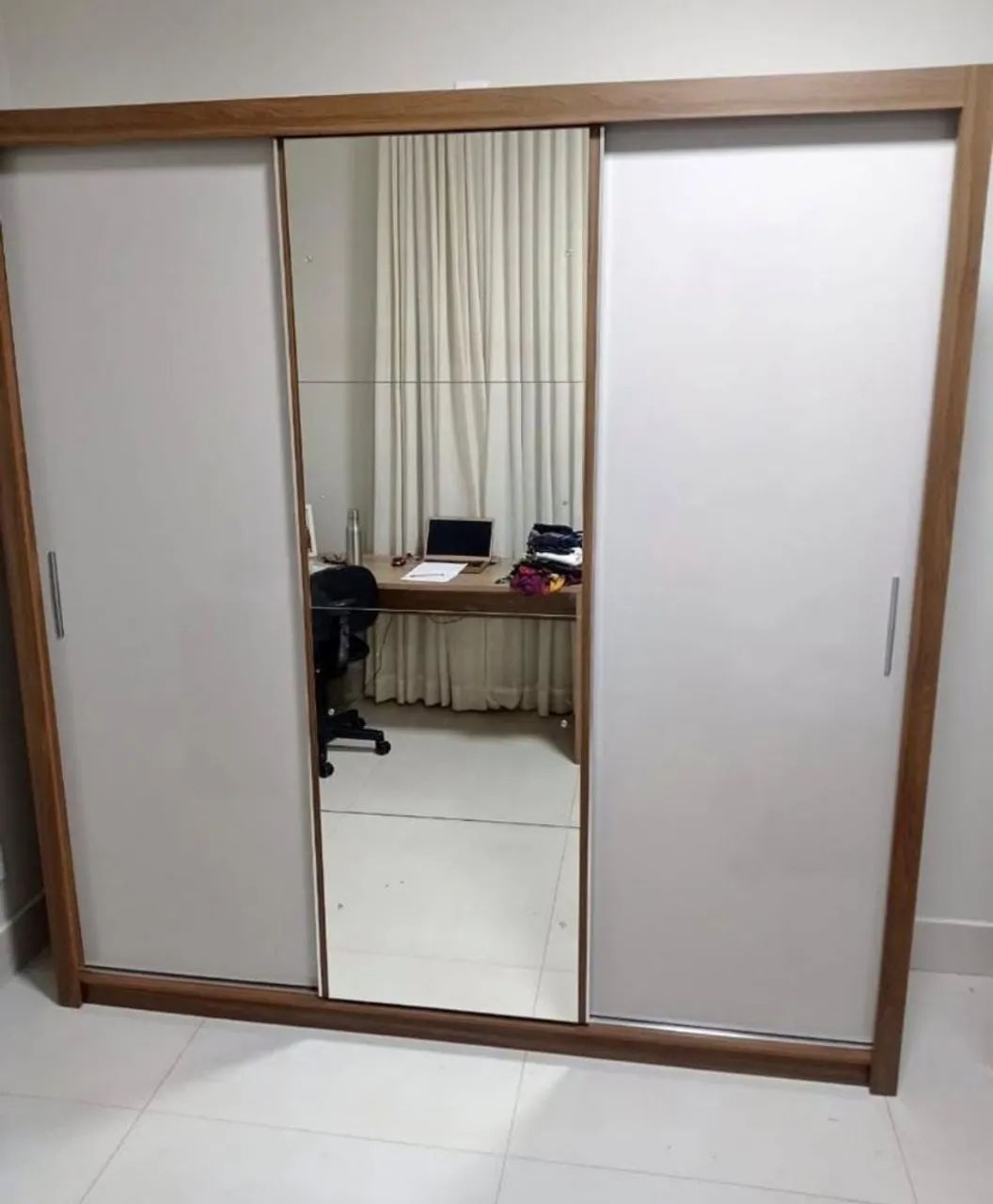 Guarda-Roupa vero 3 Portas com Espelho