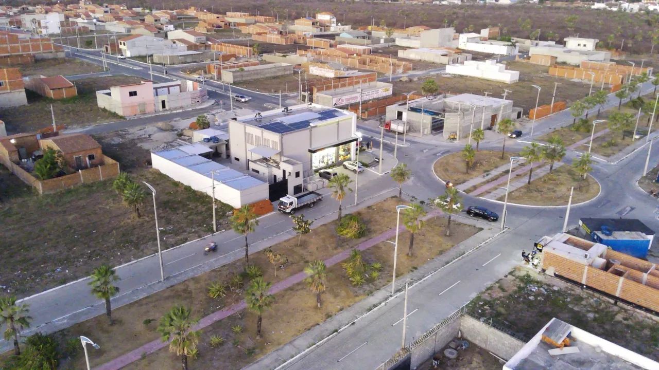 Lotes Mãe rainha por trás dos condominios pétalas e buques - Foto 5