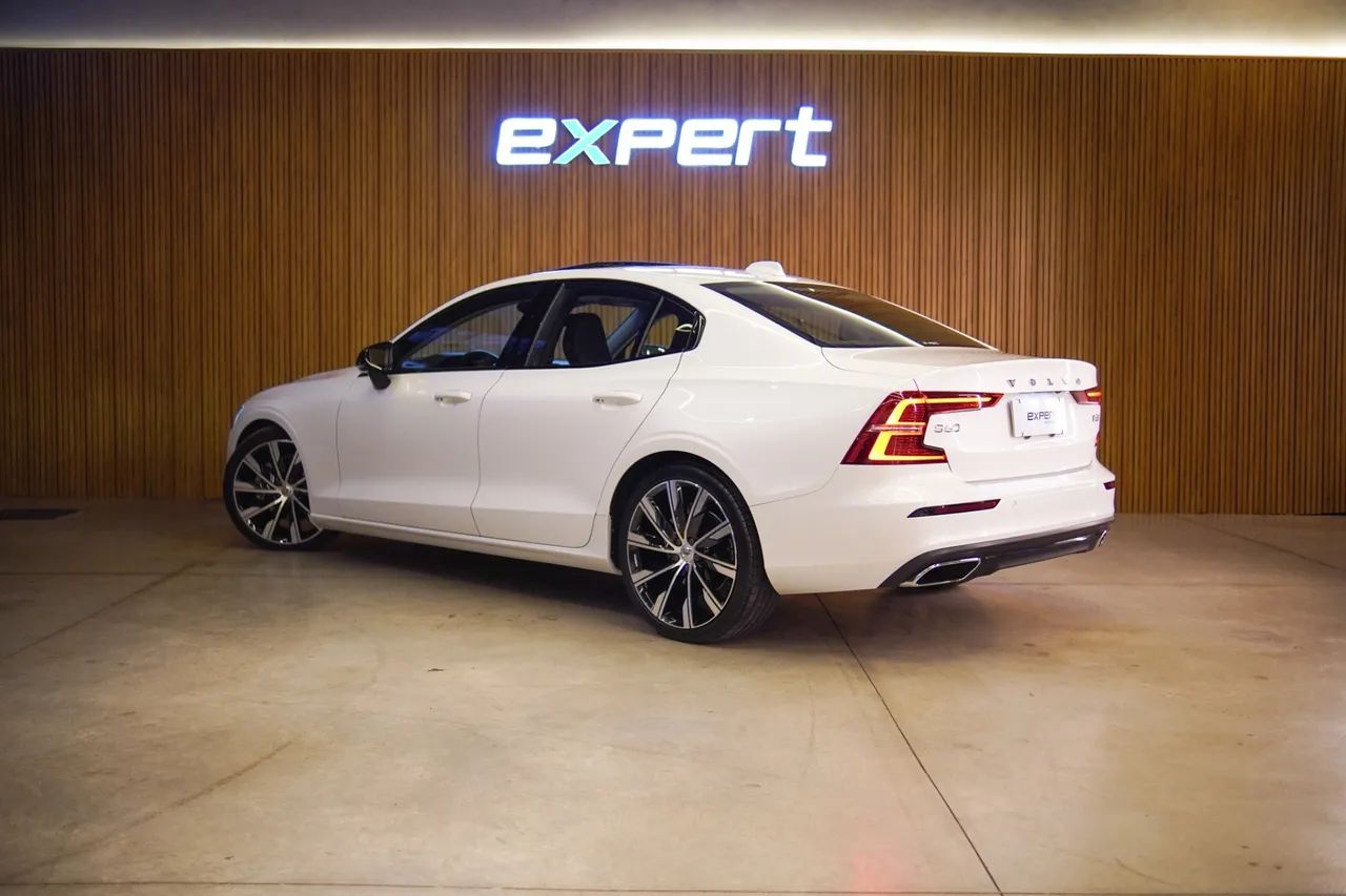 Volvo S60 T5 Inscription 2.0 Gasolina 4P Automático - Foto 2