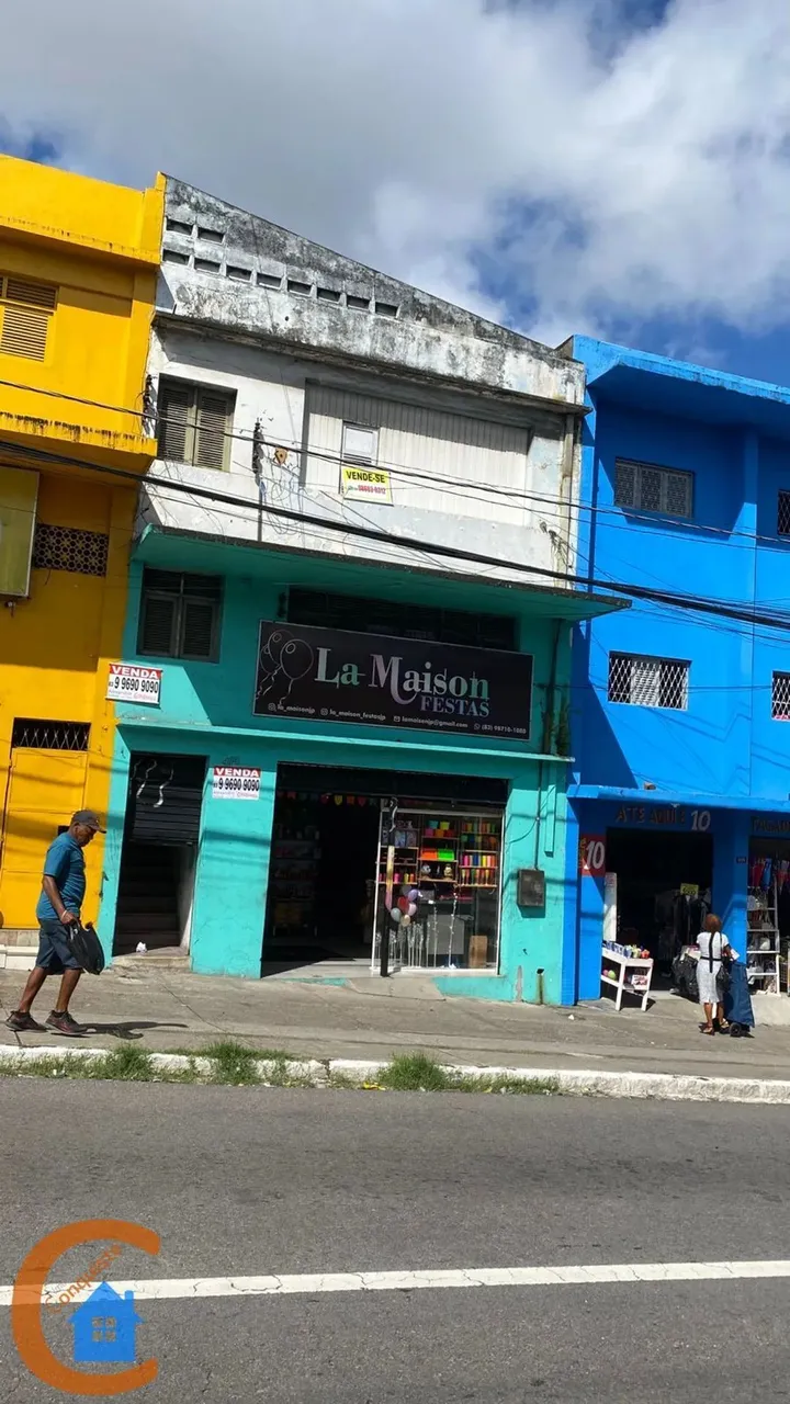 Prédio Comercial à Venda 3 Pavimentos Localização Estratégica no Varadouro!