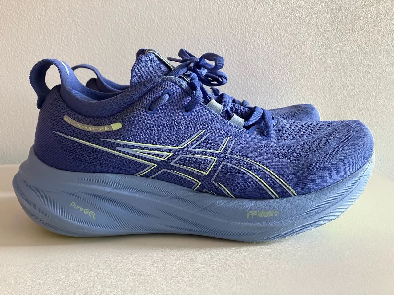 Tênis Asics Nimbus 26 Original, impecável 