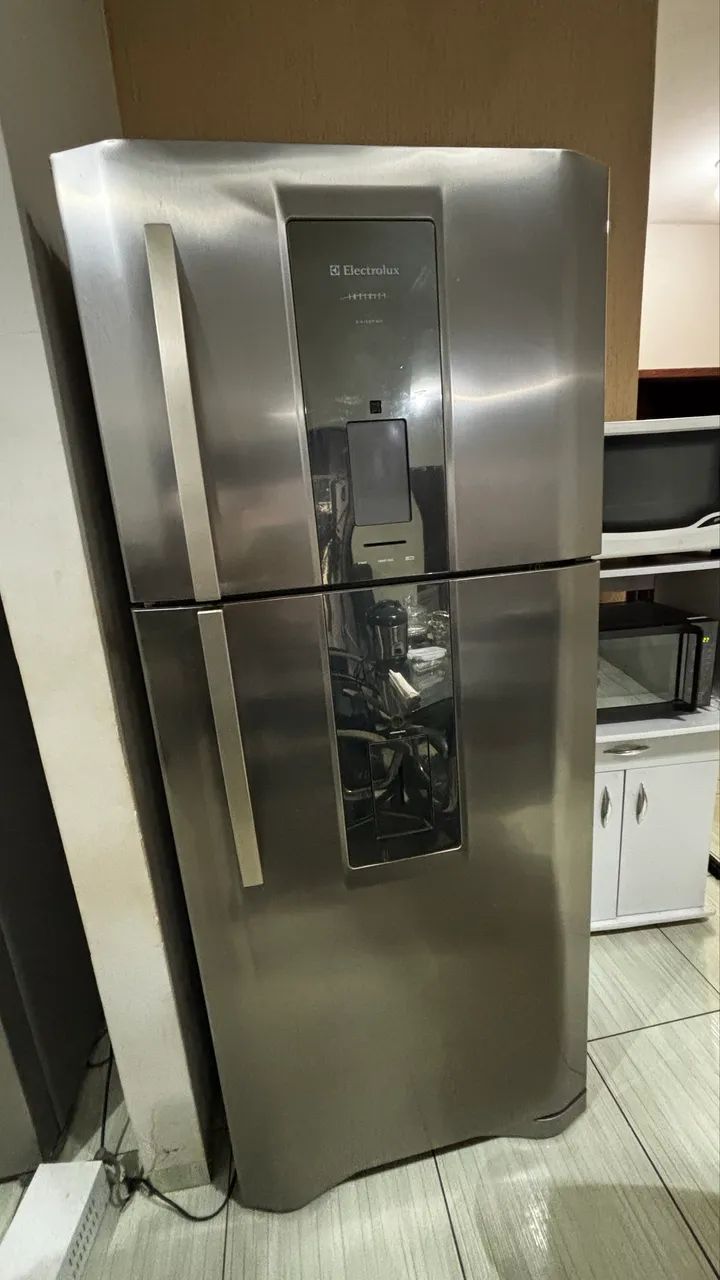Geladeira Electrolux 520L 