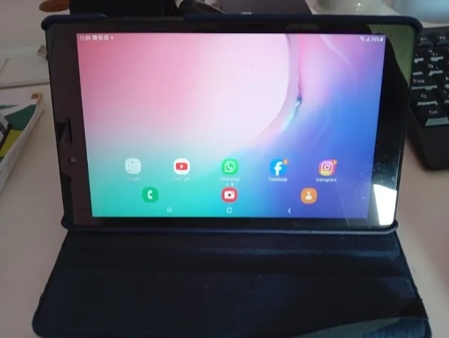 Tablet Samsung + Capa de proteção