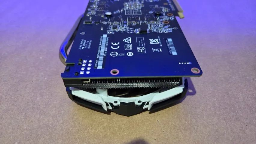 Placa de Video MSI RX 570 Armor 8GB OC GDDR5 256bit - Foto 5