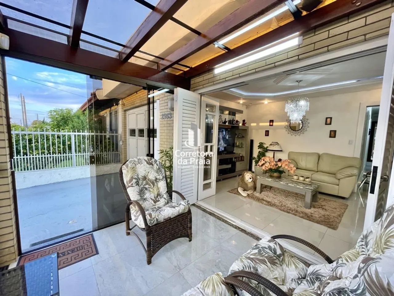 Casa para Venda em Tramandaí, Zona Nova, 4 dormitórios, 1 suíte, 3 banheiros, 3 vagas - Foto 5