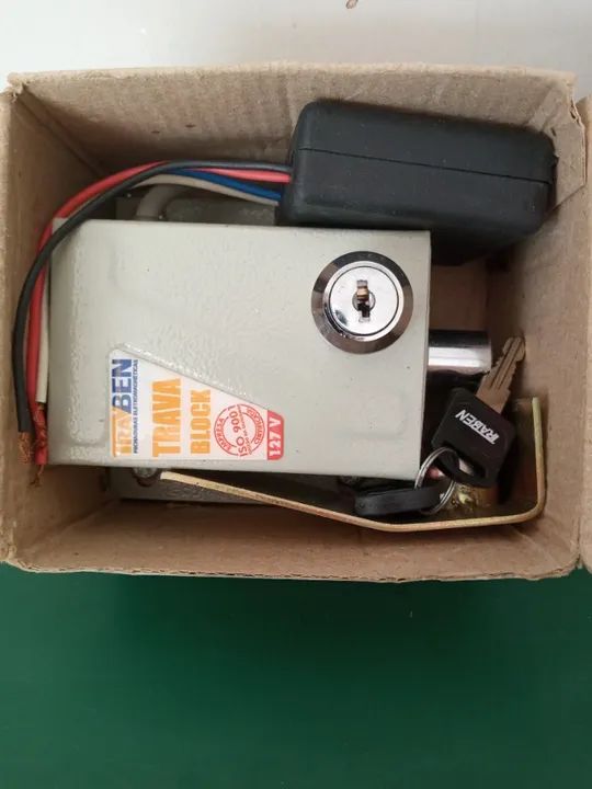 trava portao eletronico  seguranca  - Foto 2