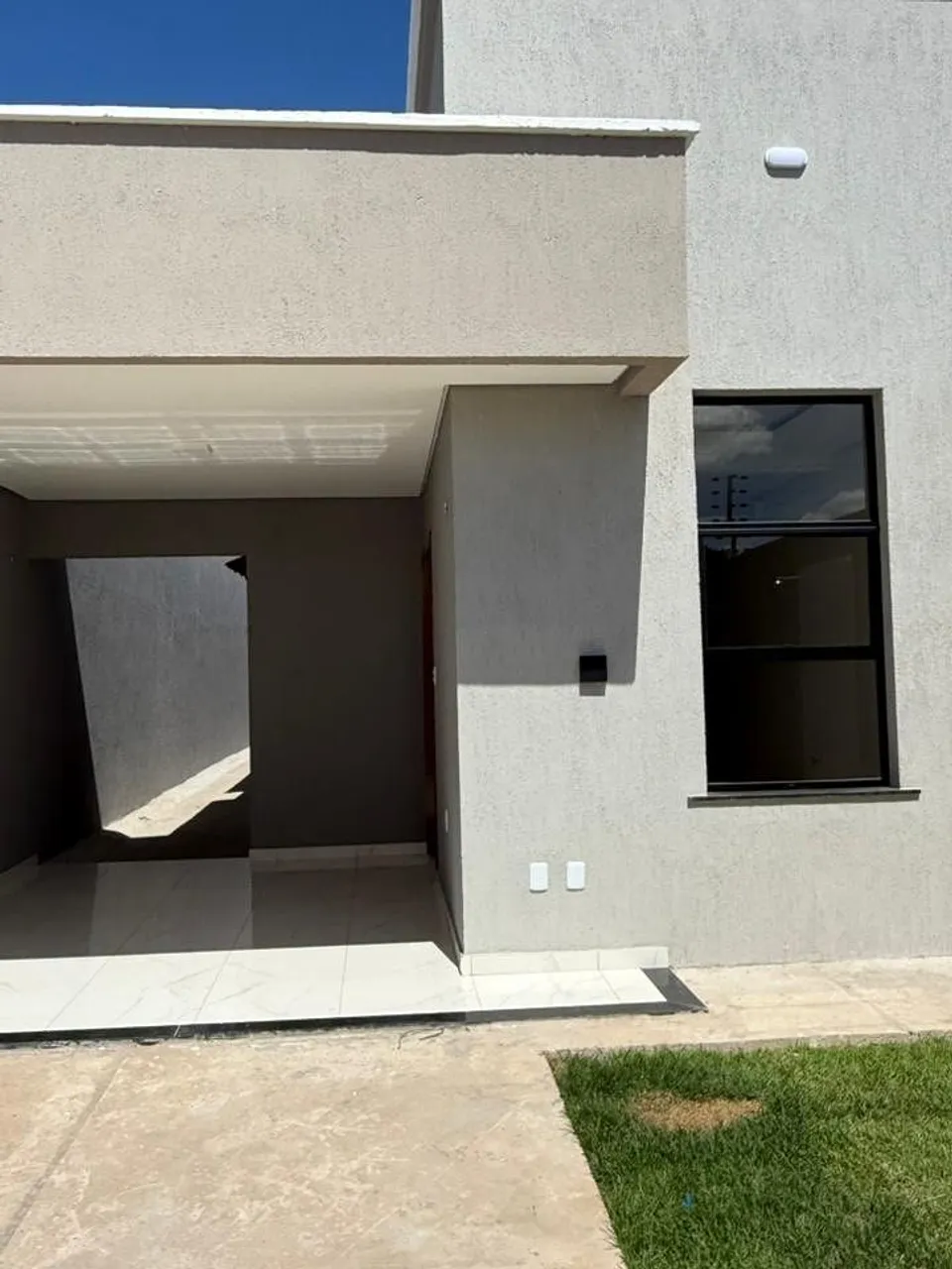 CASA EM ARAPIRACA BEM LOCALIZADA
