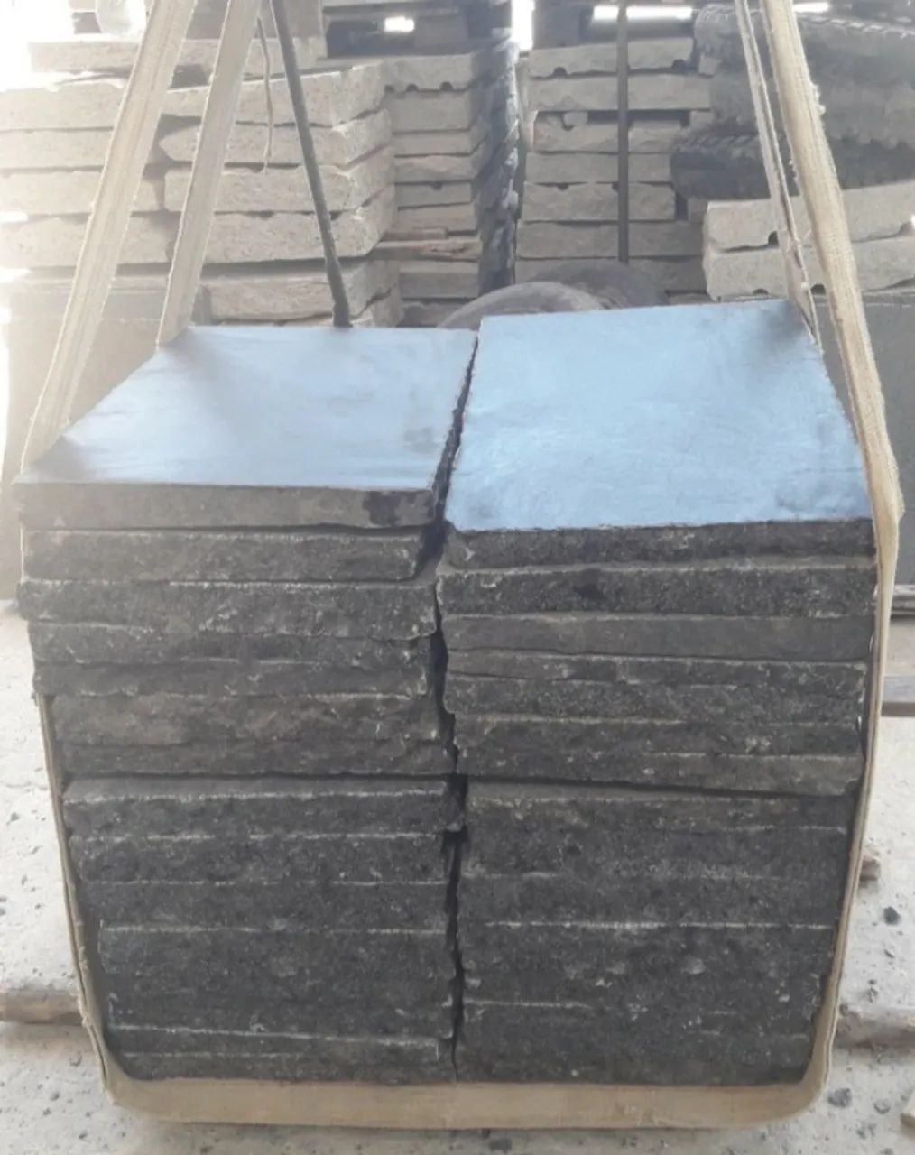 Meio fio e peças medidas diversas para calçamentos de estradas rurais, jardins e siítios - Foto 4