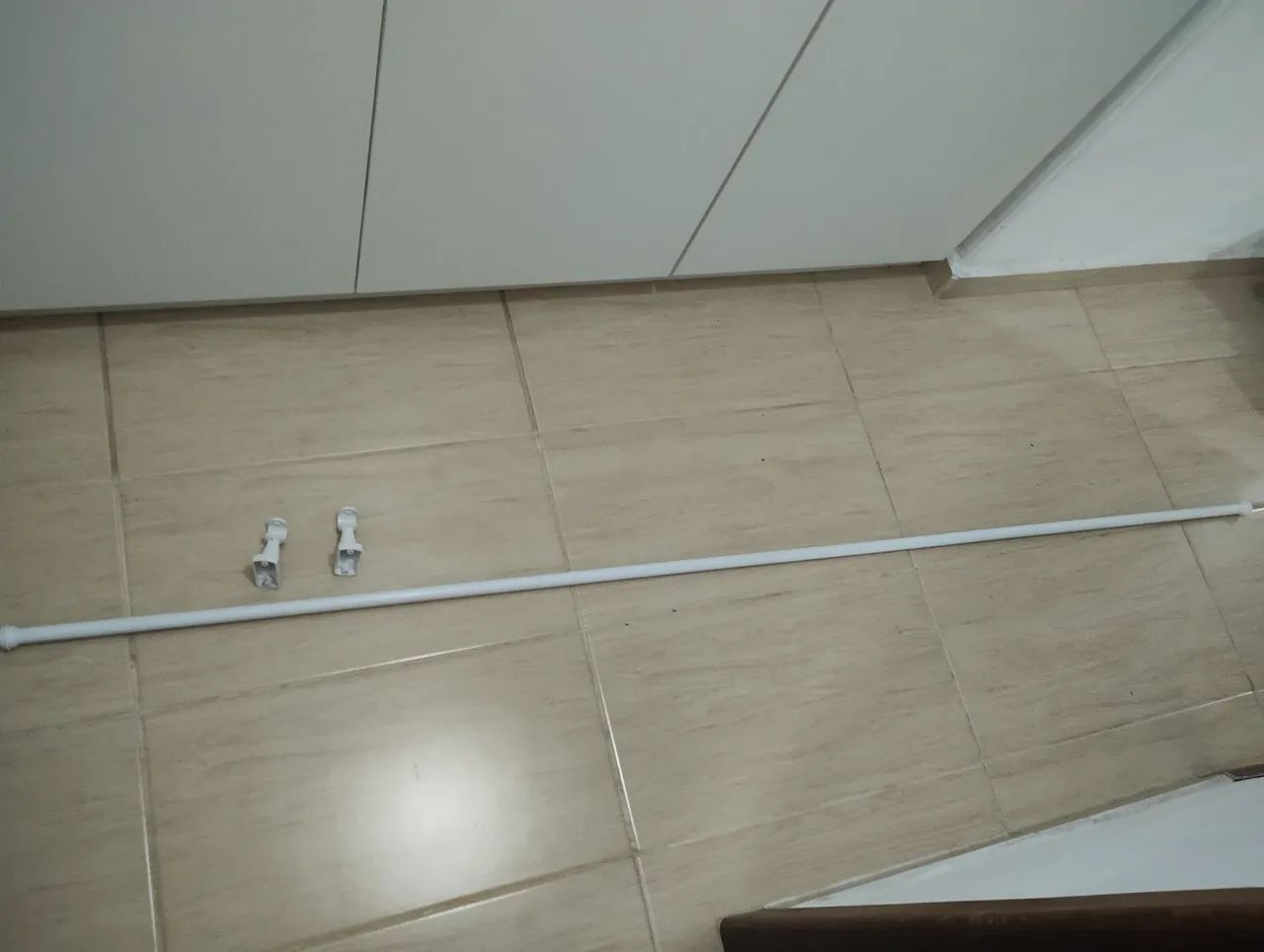 Varão para Cortina 2,0m Branco - Foto 3