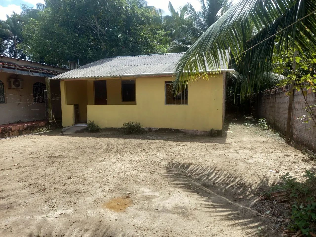 Vendo ou troco essa linda casa